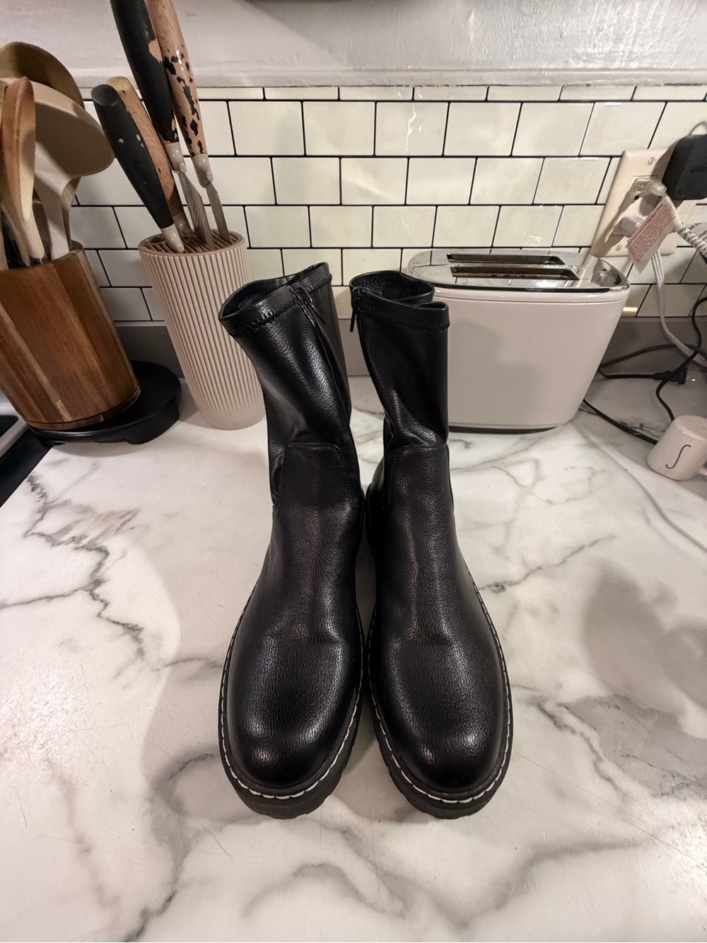 Sincerely Jules Black Leather Mid-Calf Zip Boots
